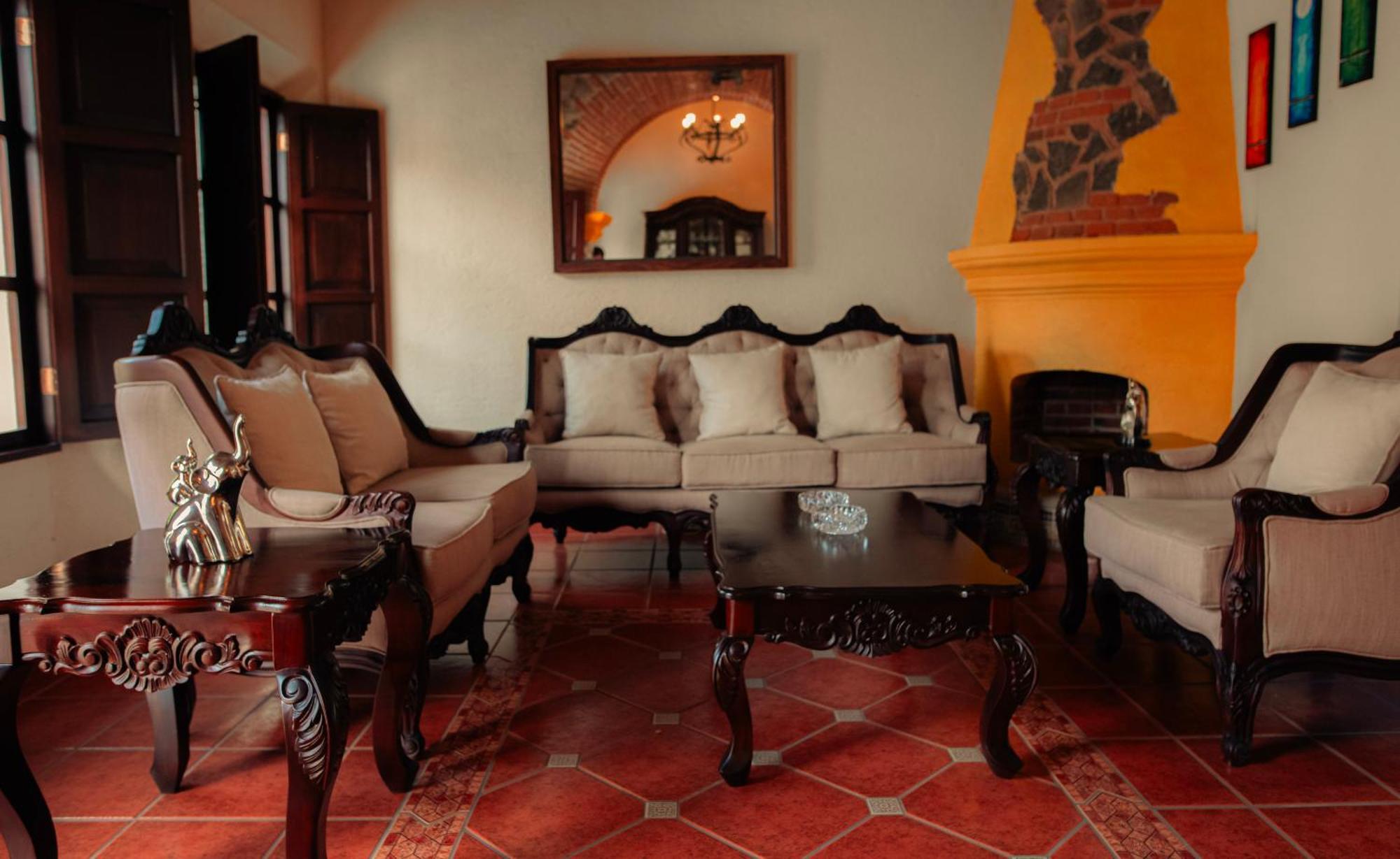 Palacio Del Conquistador San Cristobal El Bajo Екстер'єр фото