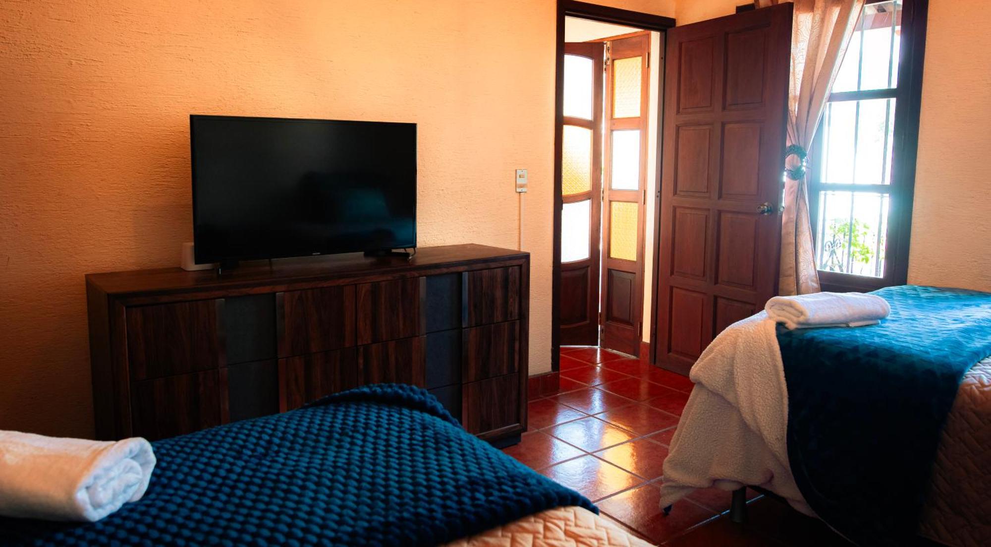 Palacio Del Conquistador San Cristobal El Bajo Екстер'єр фото